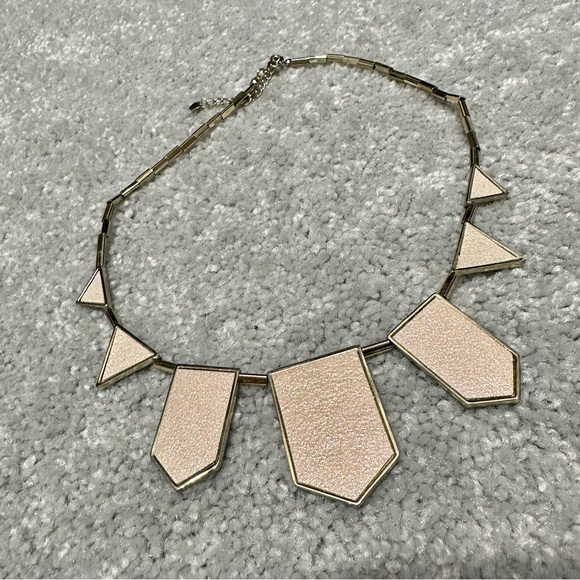 House of Harlow 1960 Immediates Classic Leather Station Necklace GOLD - PINK - Picture 2 of 4